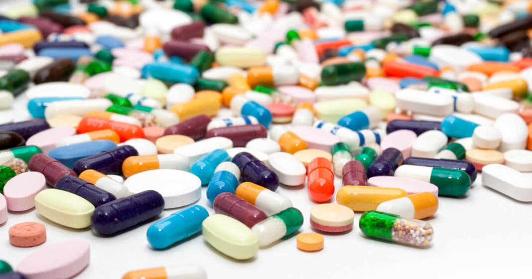 Lombalgia acuta e dolore al collo: oppiodi vs. placebo, i risultati di uno studio australiano oppioidi vs. placebo lombalgia acuta mal di collo