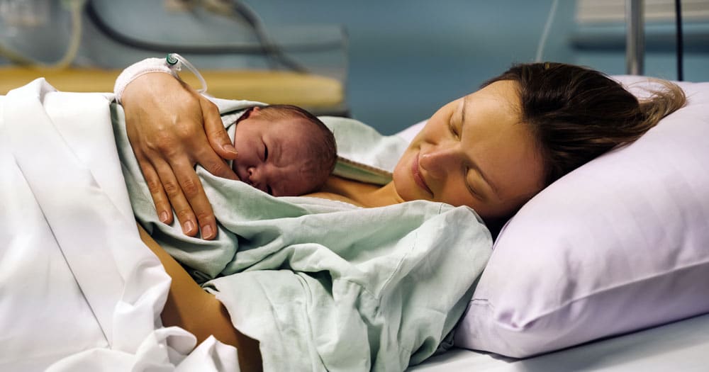 Ostetricia e Chiropratica: gli straordinari benefici della collaborazione chiropratica e salute delle mamme