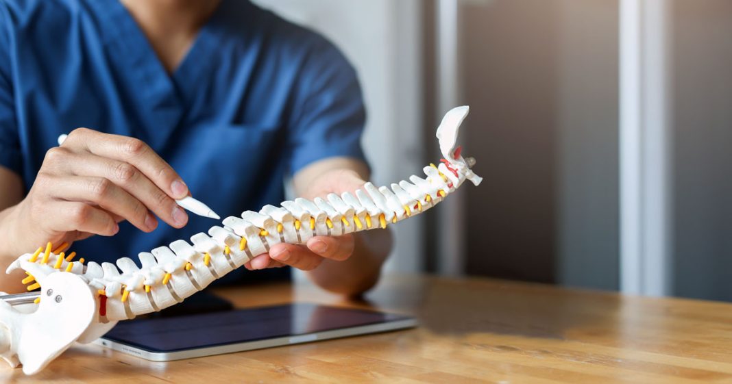 sublussazione vertebrale chiropratico